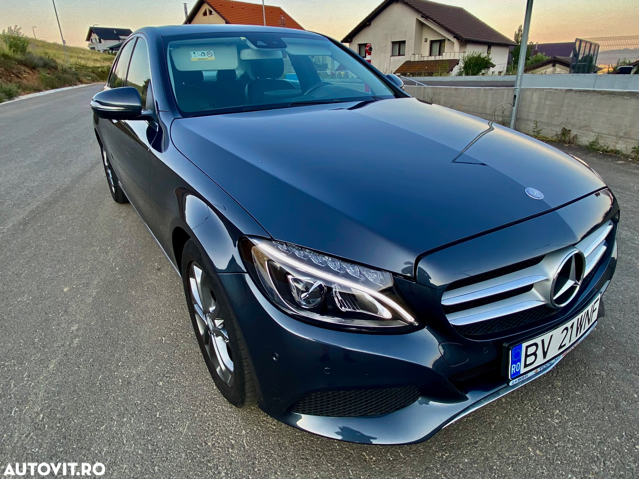 Mercedes-Benz C - 10