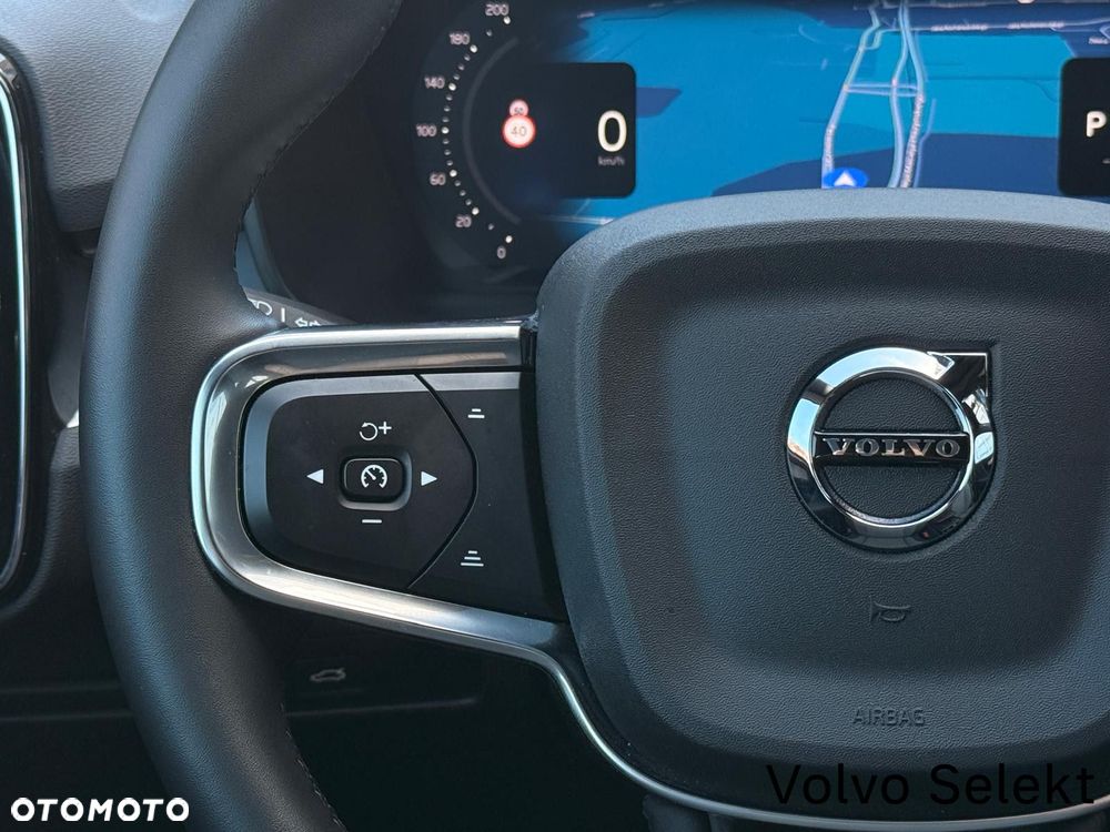 Volvo XC 40 B3 Plus Dark - 15