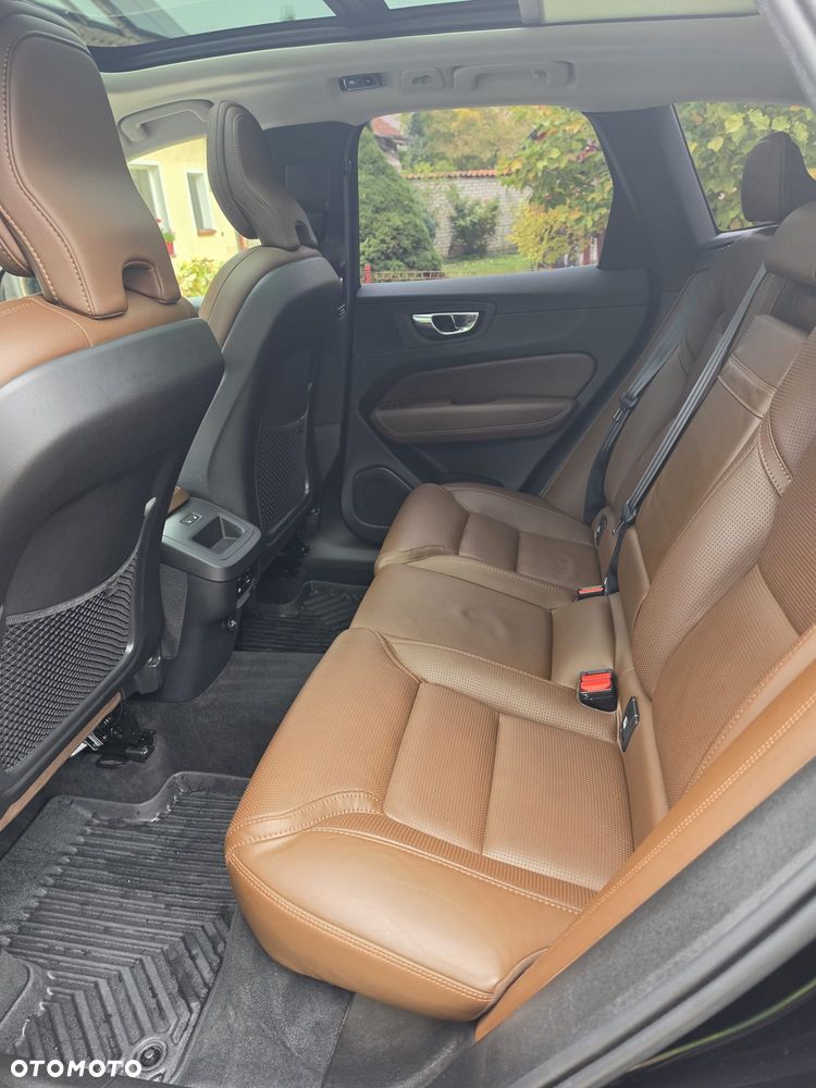 Volvo Xc60 2019 photo 3
