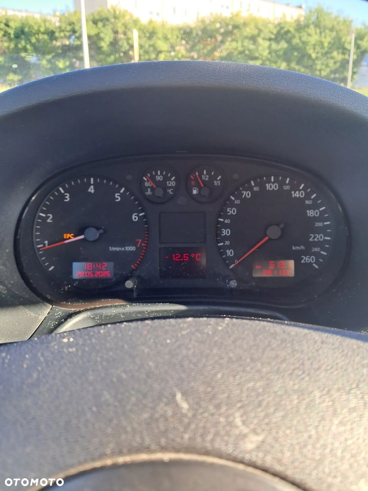 Audi A3 3-drzwiowe 1.6 Ambiente - 17