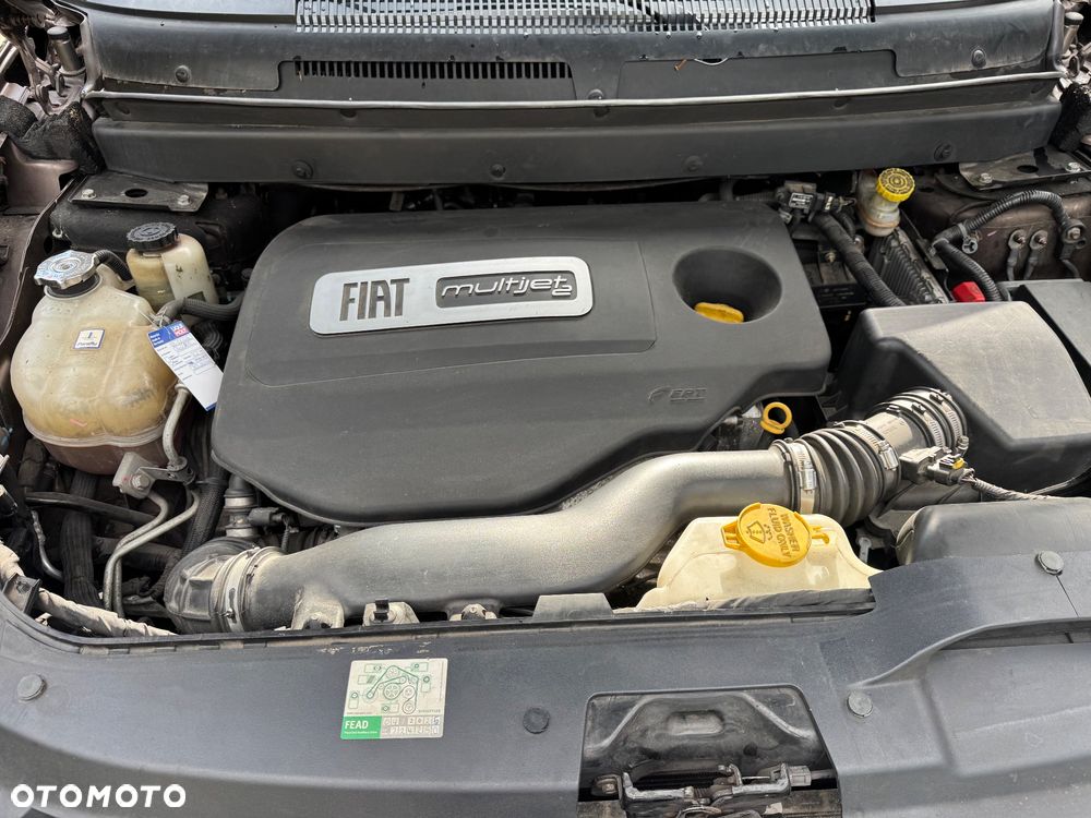 Fiat Freemont - 30