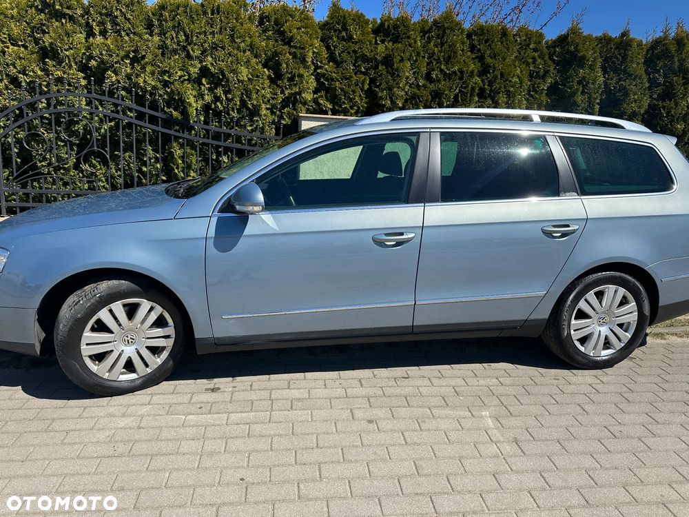 Volkswagen Passat 1.8 TSI Exclusive - 2