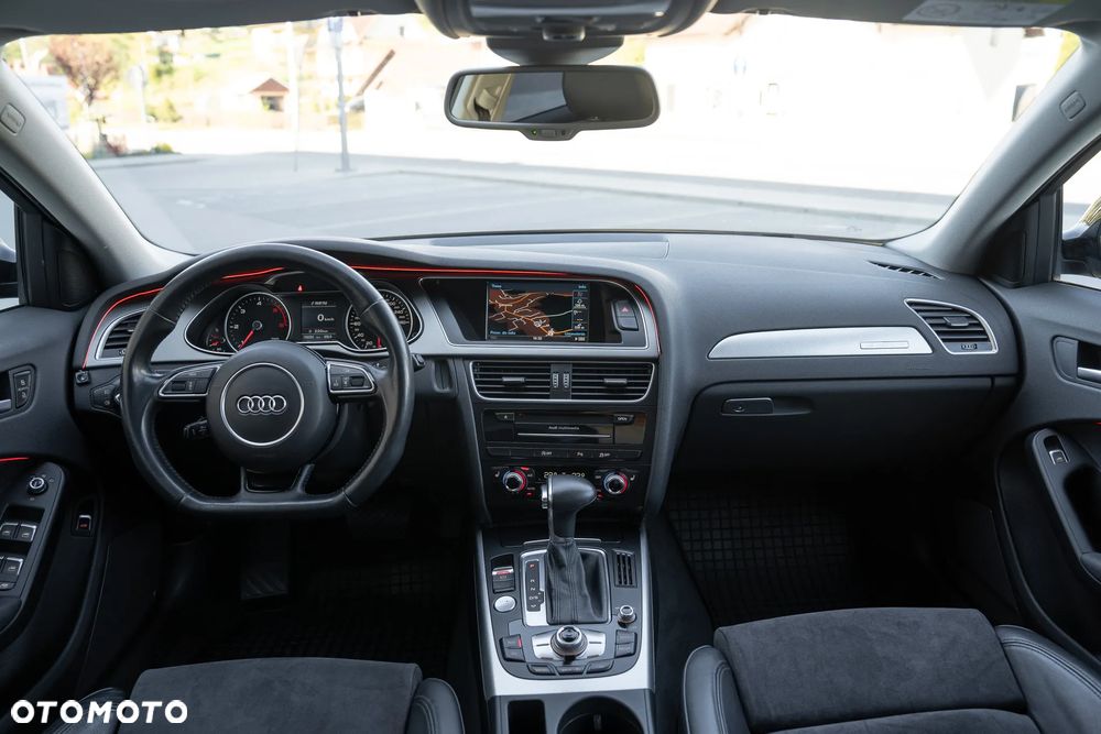 Audi A4 Allroad 2.0 TDI Quattro S tronic - 25