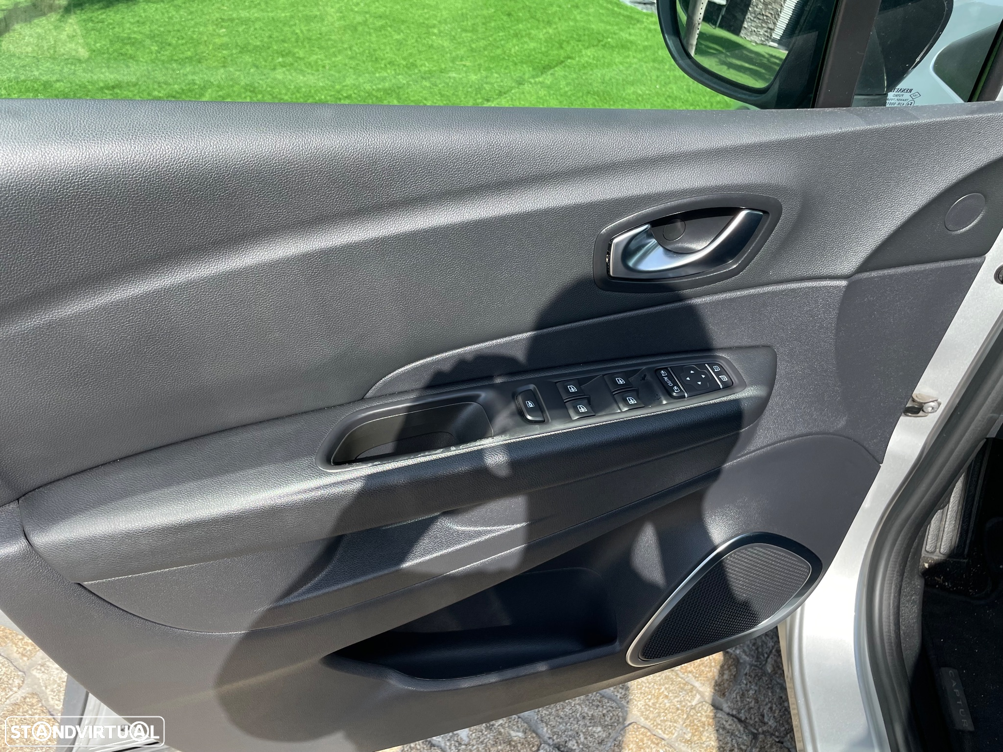 Renault Captur 1.5 dCi Exclusive - 21