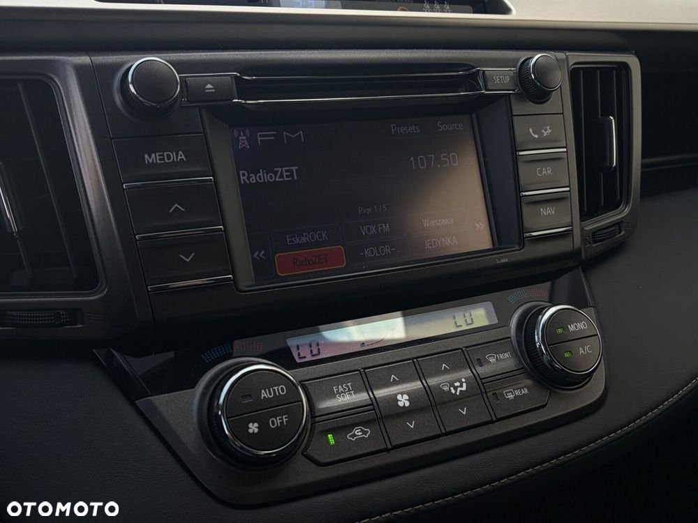 Toyota RAV4 2.0 D-4D Premium 4x2 - 21