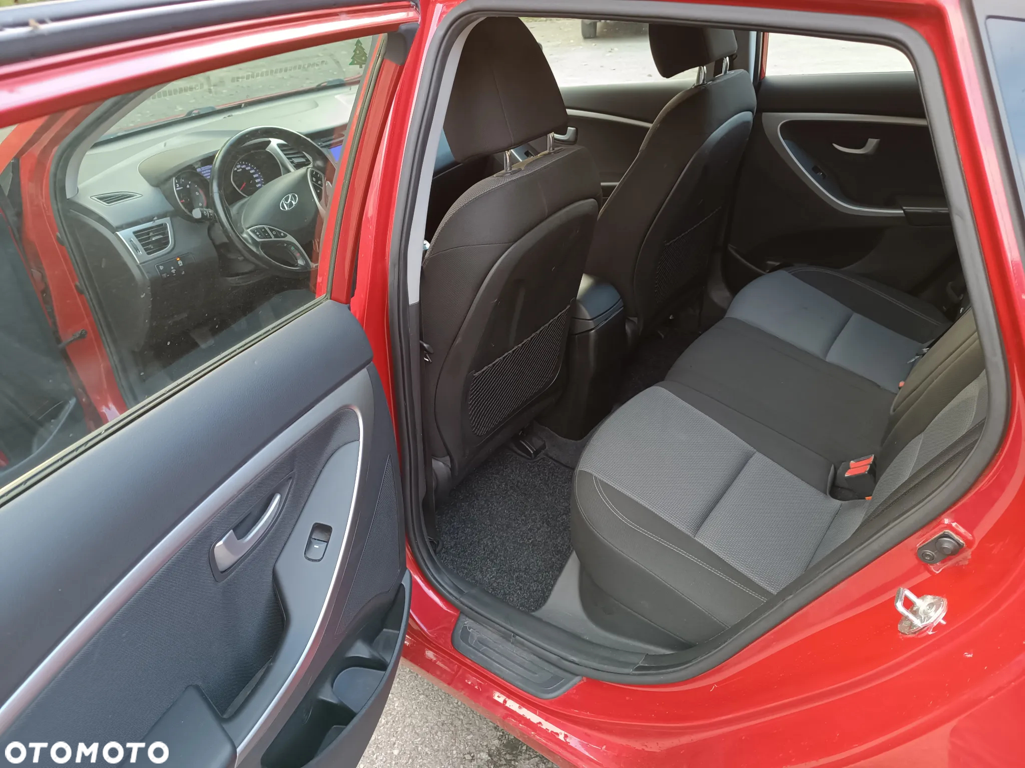 Hyundai i30 1.6 CRDI Trend - 31