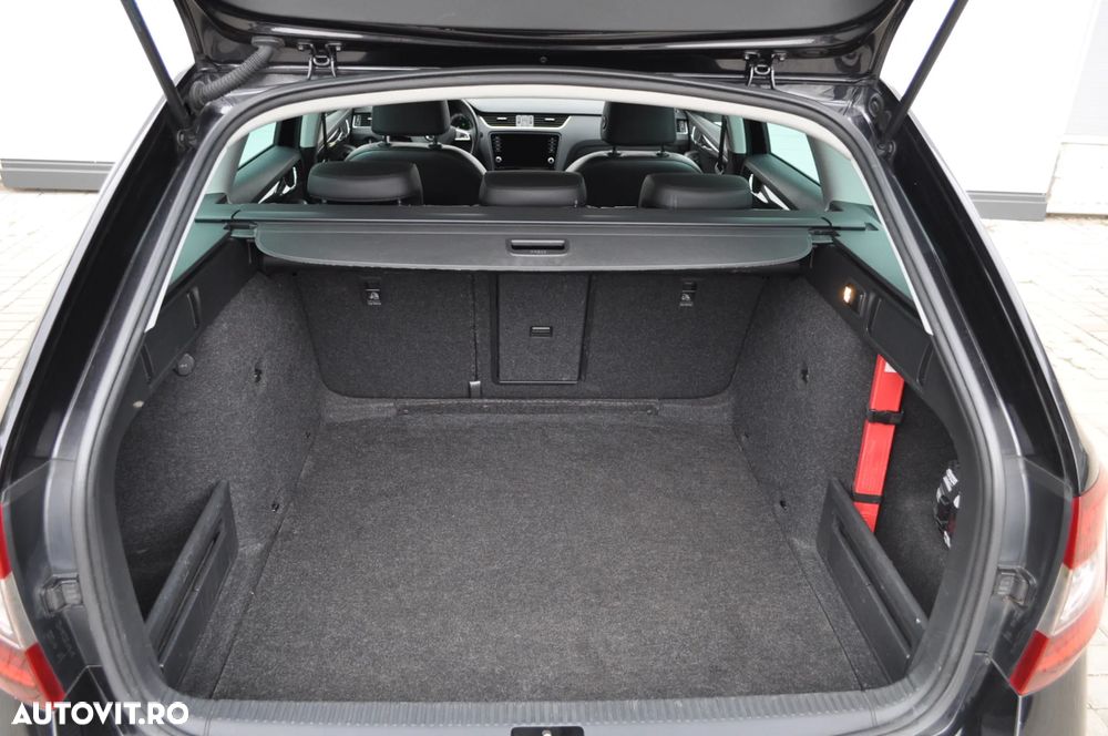 Skoda Octavia 2.0 TDI DSG Style - 19