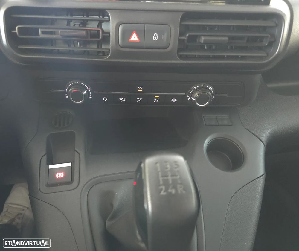 Toyota PROACE CITY VERSO 1.5 D - 17