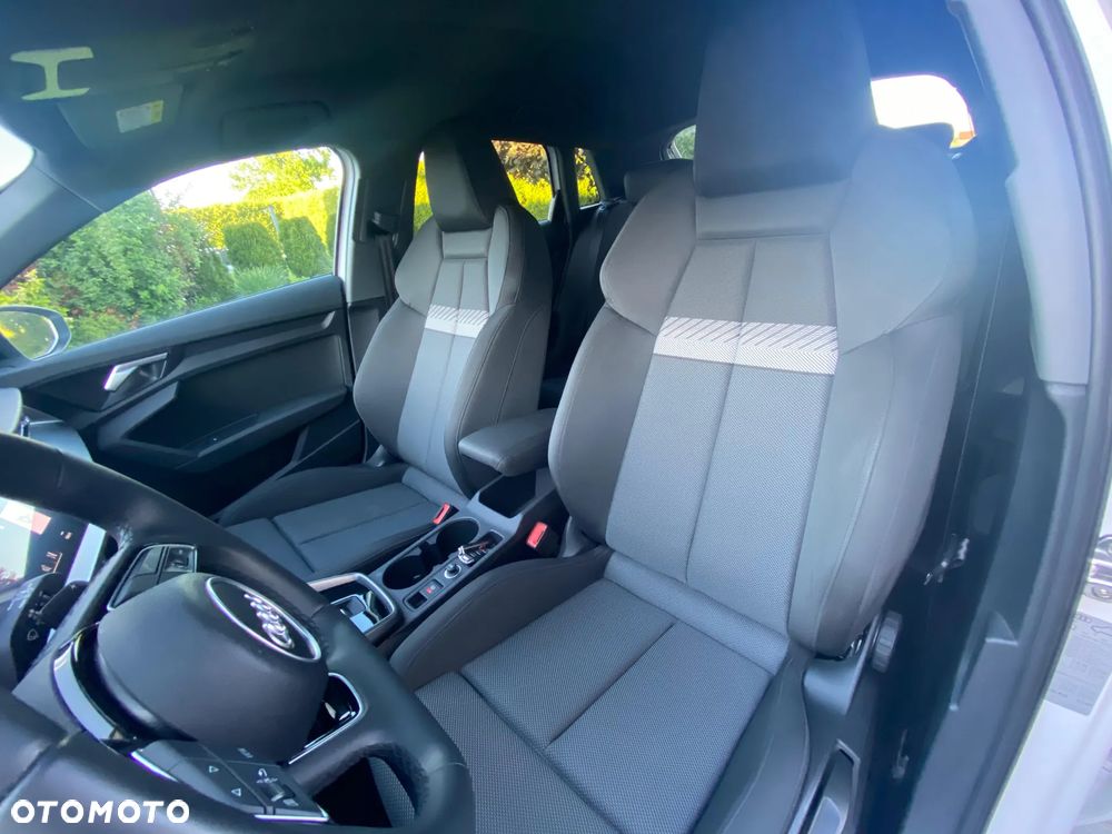 Audi A3 Sportback 35 TFSI cylinder on demand S tronic - 10
