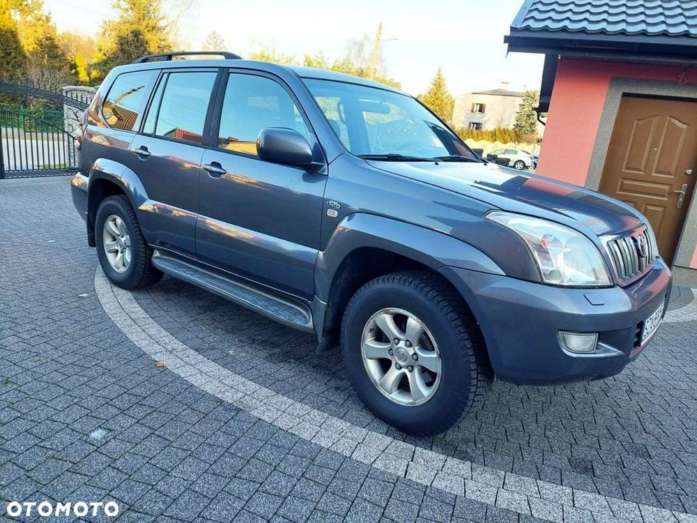 Toyota Land Cruiser - 5