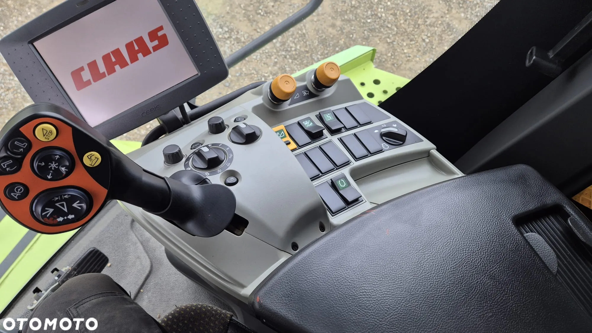 Claas Lexion 640 - 8