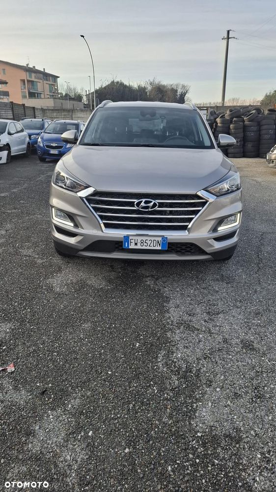 Hyundai Tucson - 2