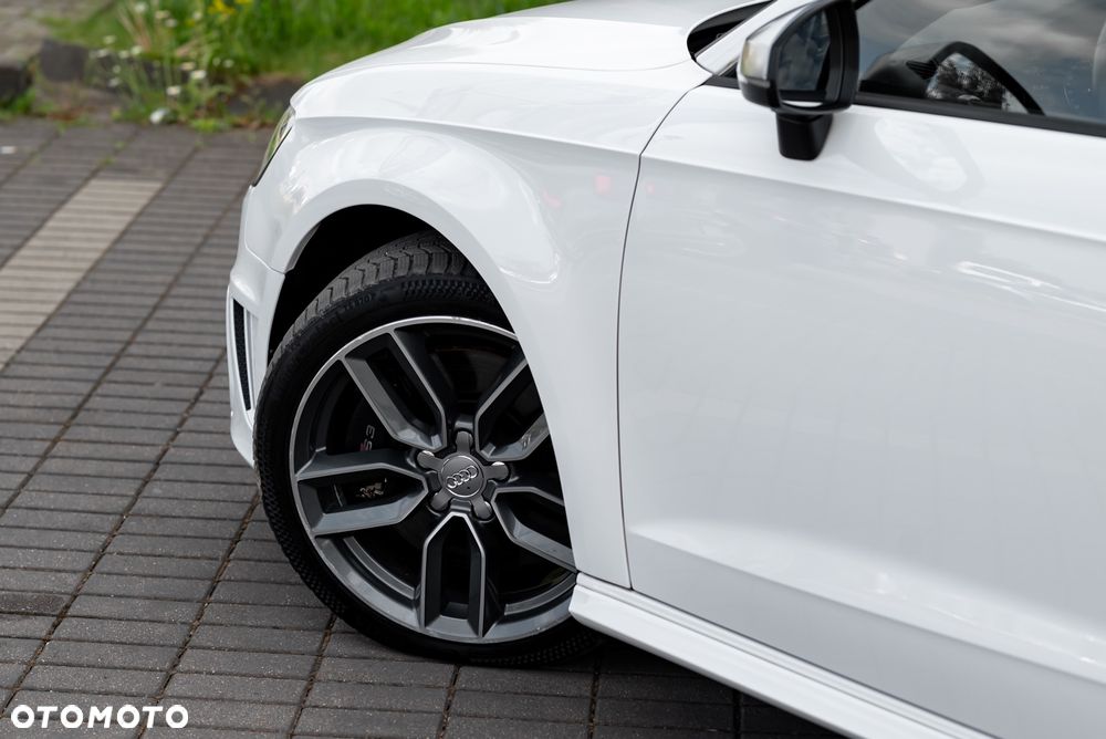 Audi S3 Sportback S tronic - 11