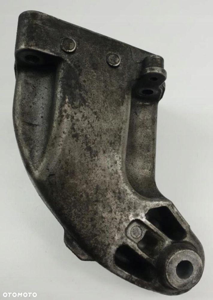 ŁAPA WSPORNIK SILNIKA MERCEDES W212 A6422233404 - 7