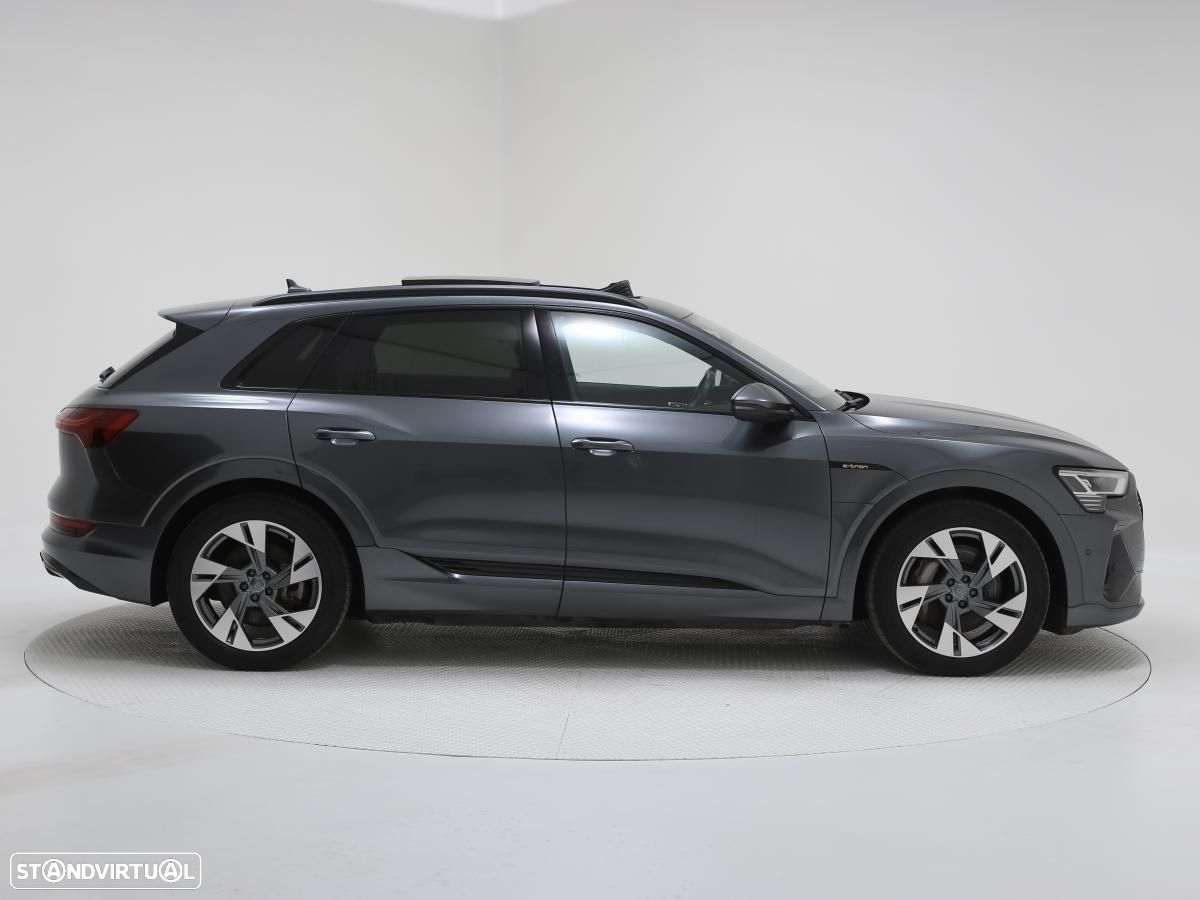 Audi e-tron 50 quattro - 2