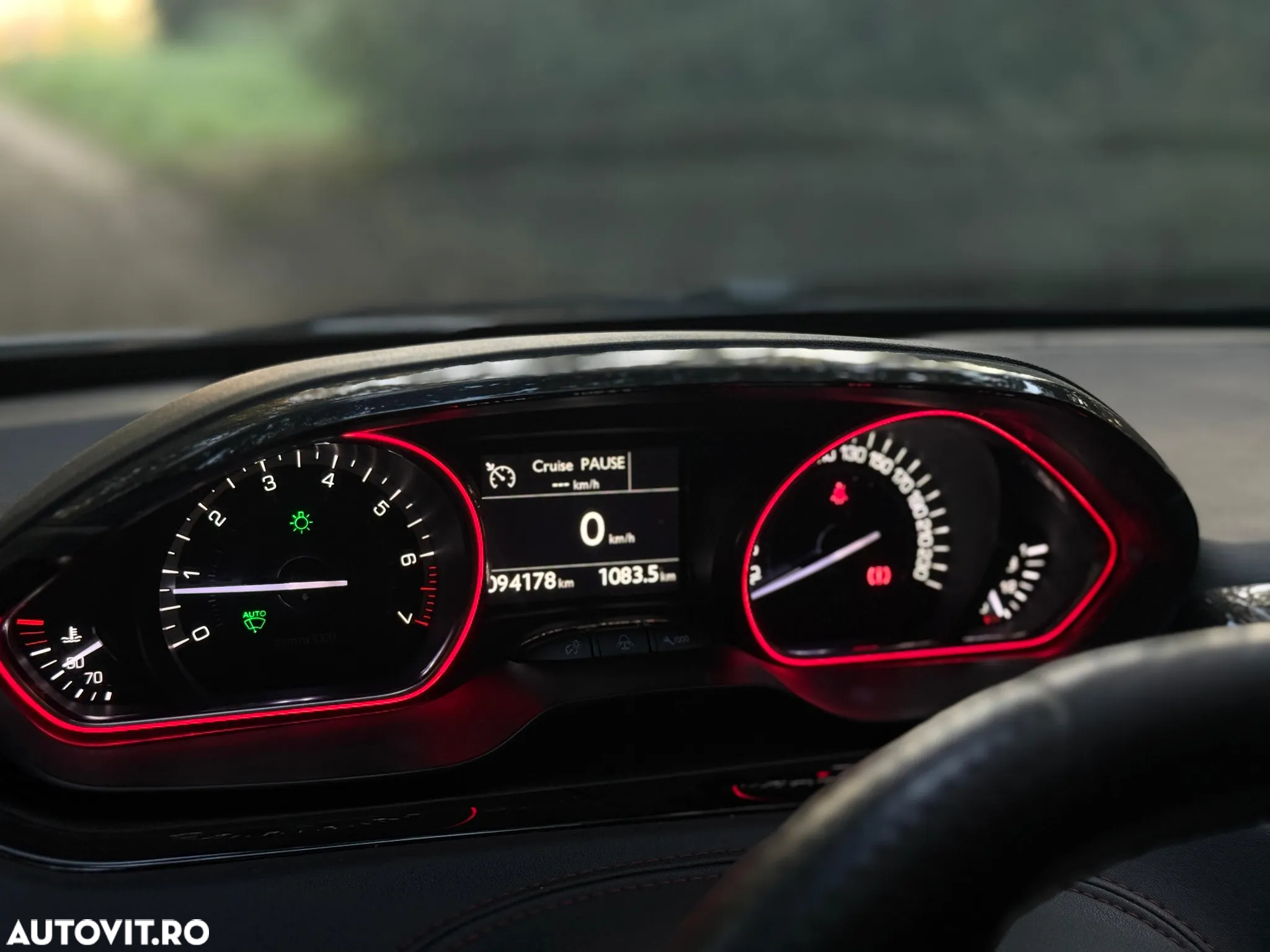 Peugeot 208 GTi 1.6 L THP - 9