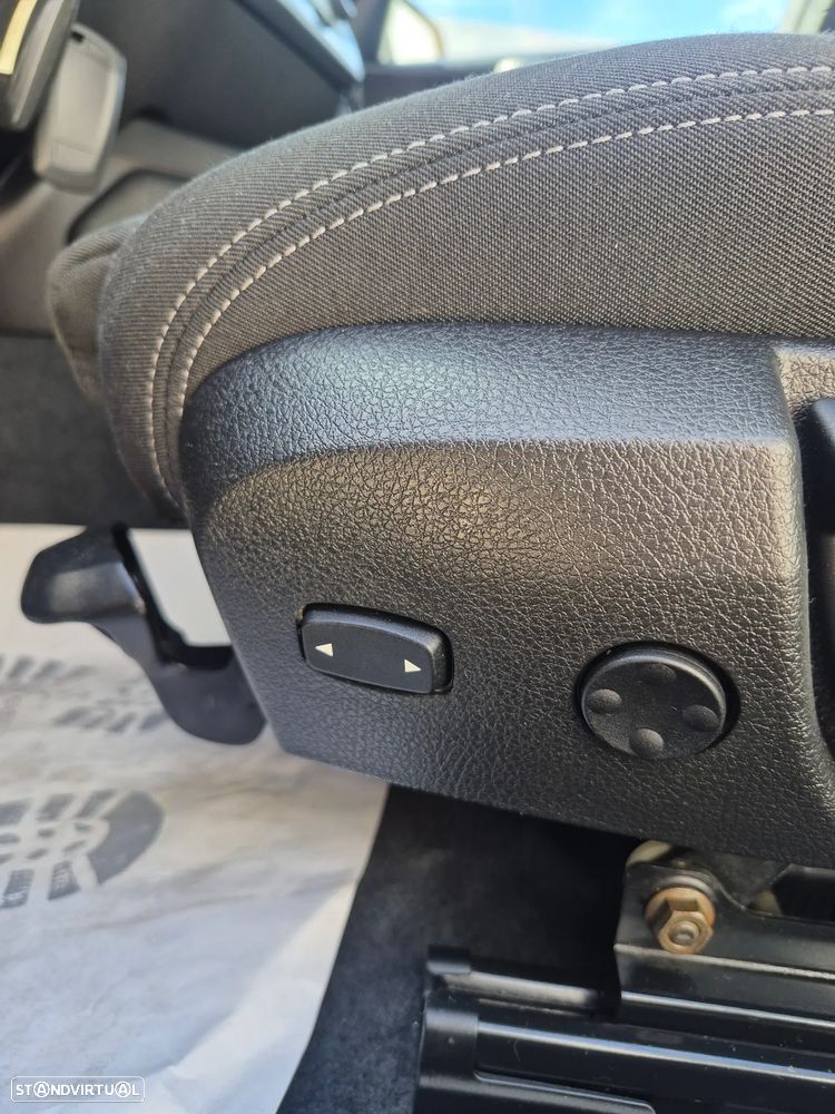 BMW 116 i Pack M - 30