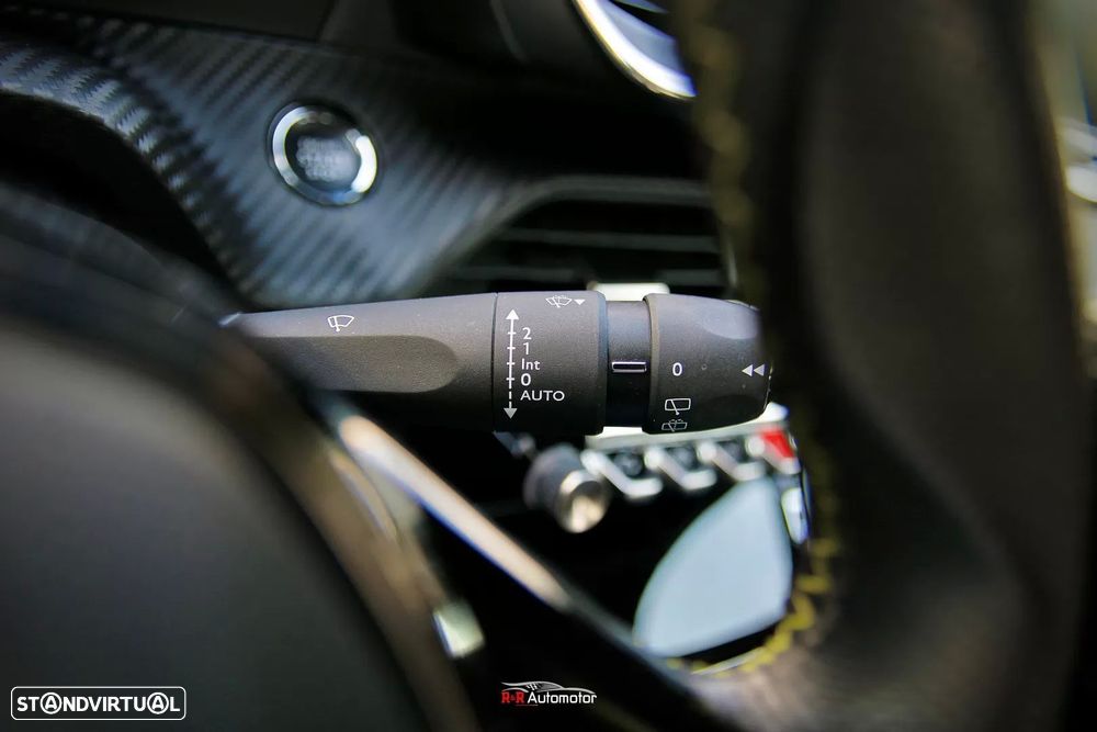 Peugeot e-2008 50 kWh GT - 44