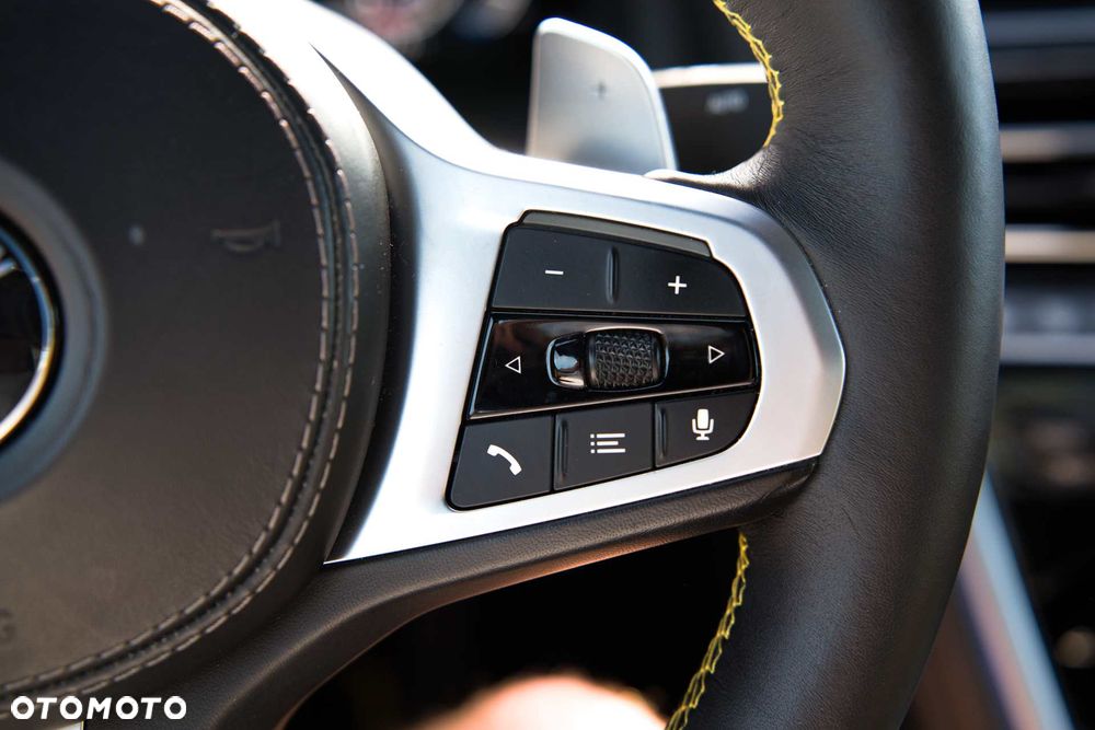 BMW Seria 8 - 21