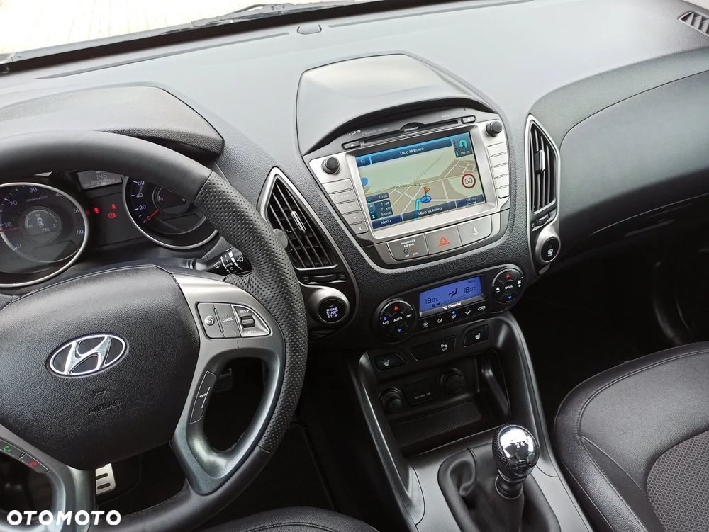 Hyundai ix35 1.7 CRDi 2WD Fifa World Cup Edition - 15