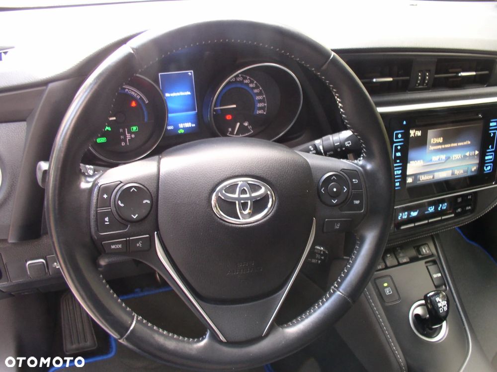 Toyota Auris 1.8 VVT-i Hybrid Automatik Touring Sports Executive - 21