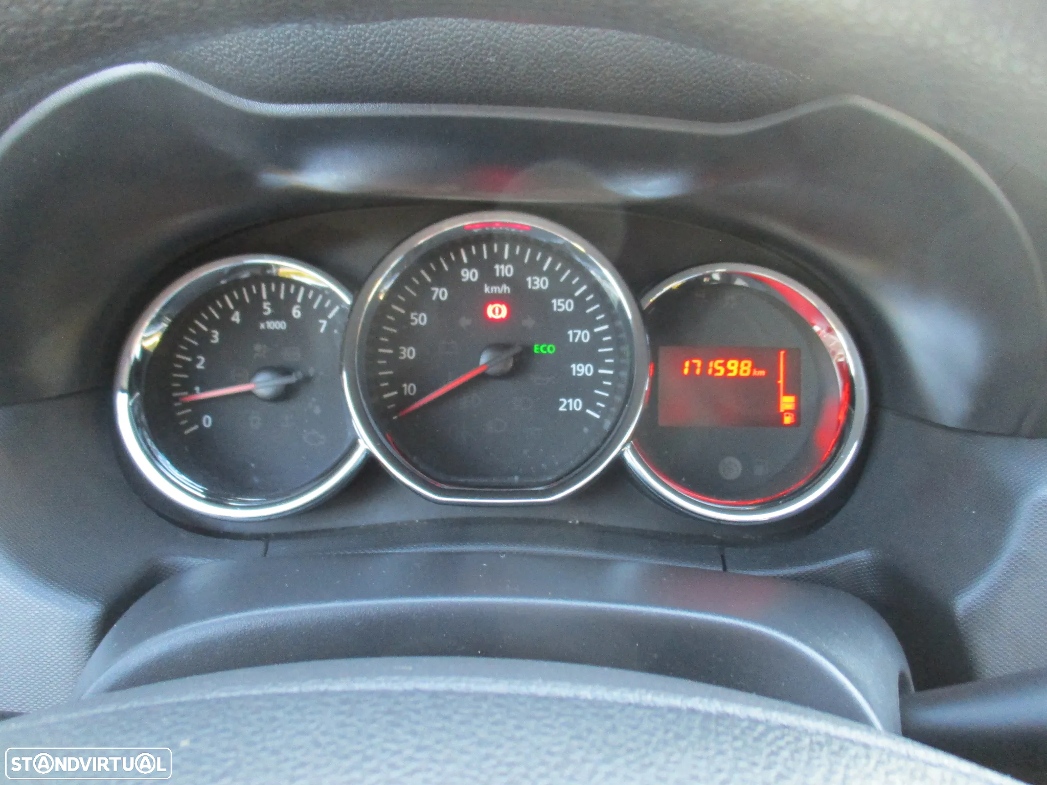 Dacia Duster 1.5 dCi Prestige - 10