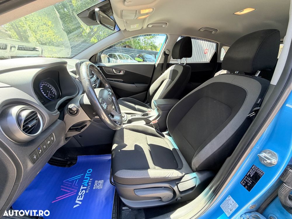 Hyundai KONA 1.6 T-GDI 4WD Aut. Premium - 32