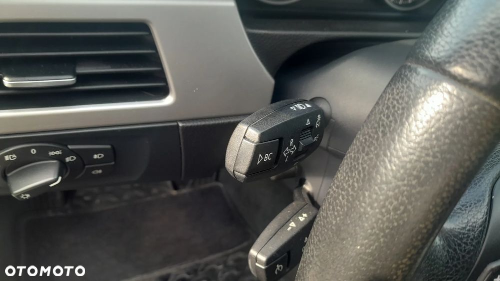 BMW Seria 3 320d DPF - 11