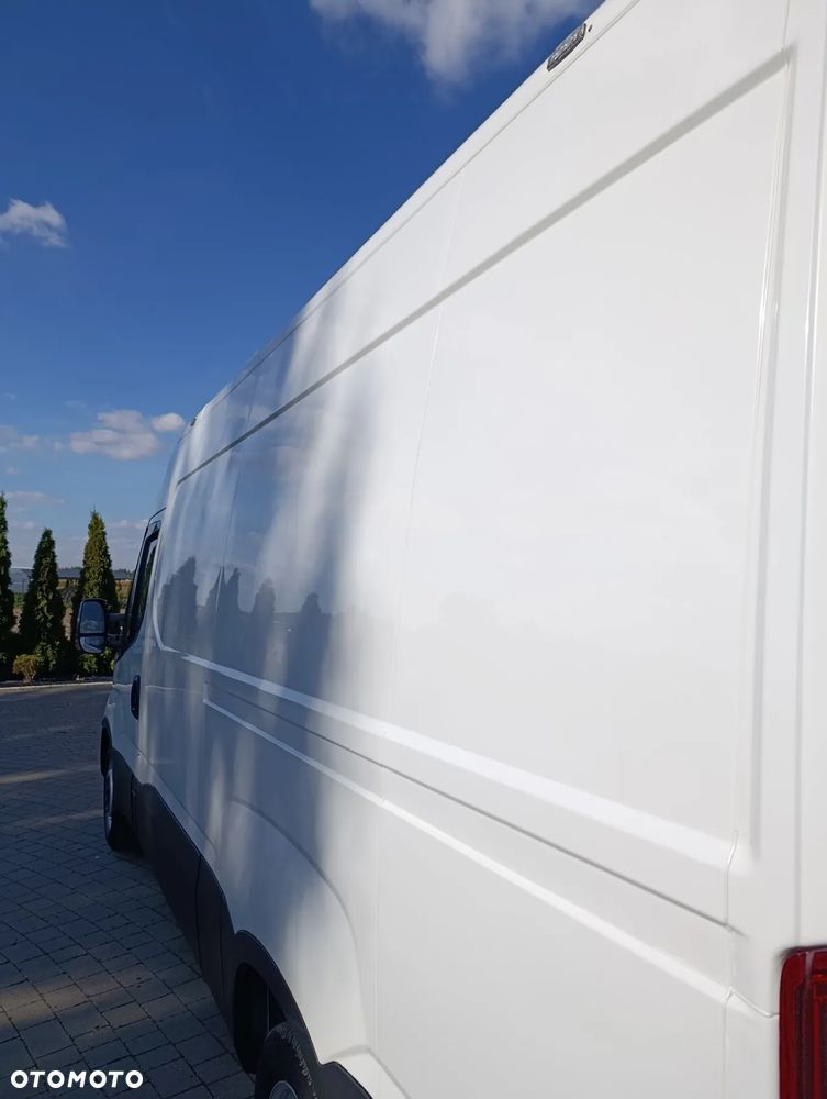 Iveco 35s14 - 15