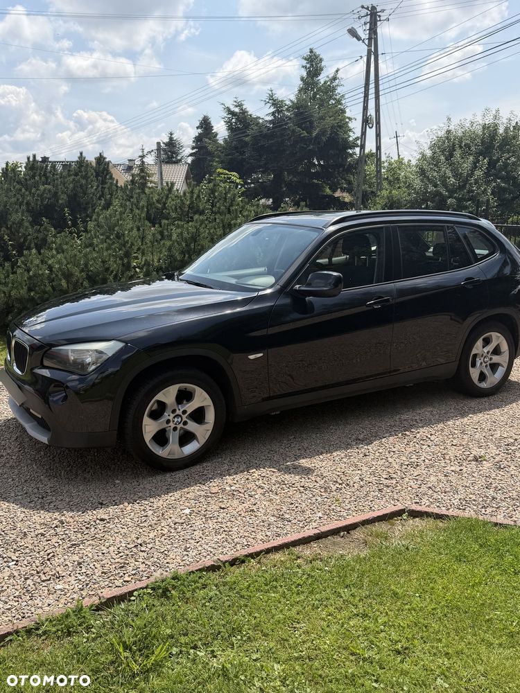 BMW X1 xDrive18d - 23
