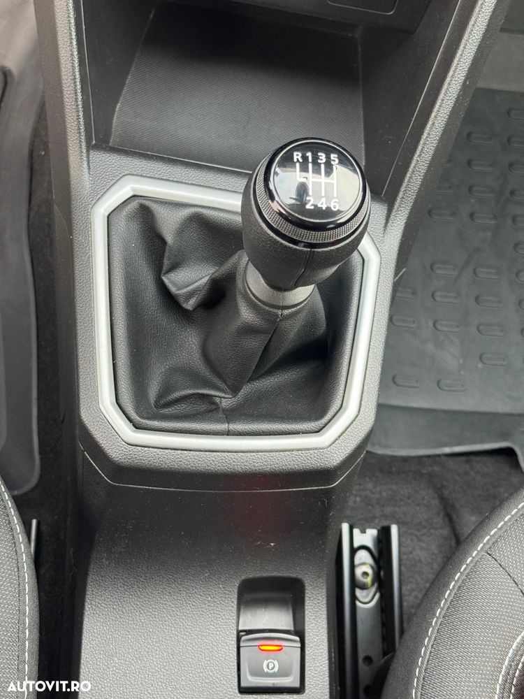 Dacia Logan TCe 90 MT6 Prestige+ - 26