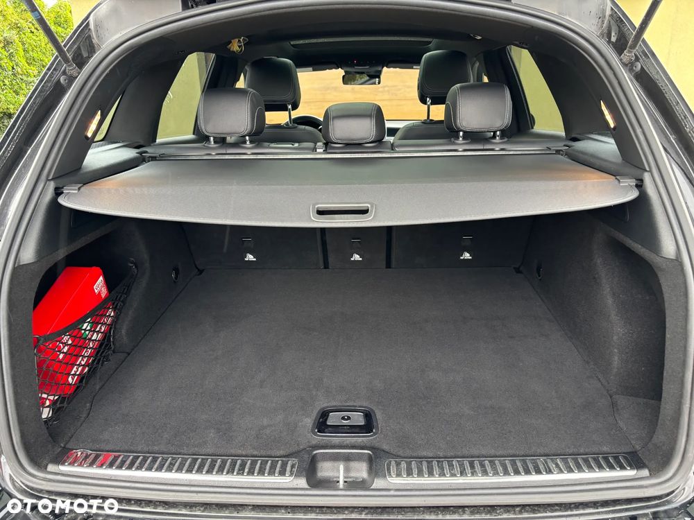 Mercedes-Benz GLC - 27