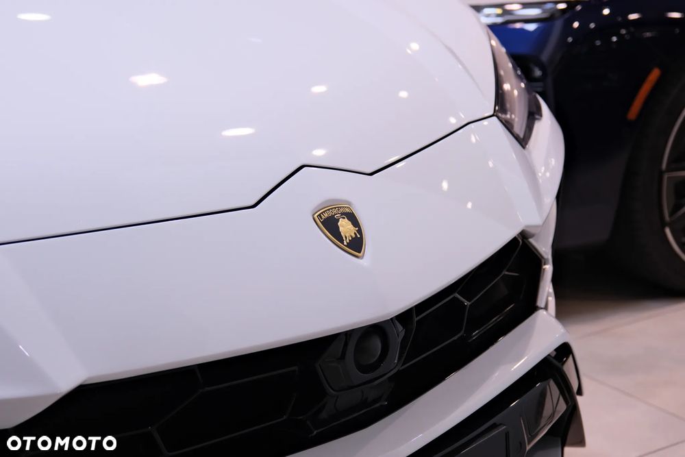 Lamborghini Urus - 5