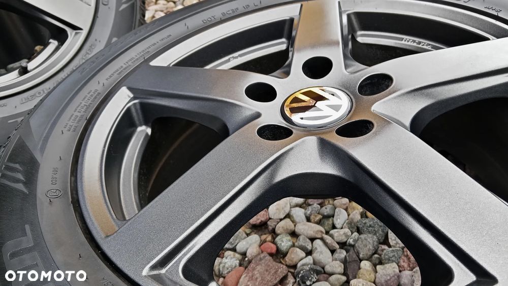 T5 T6 Transporter Multivan Caravelle Volkswagen 5x120 17 Koła Felgi Opony Zimowe - 1