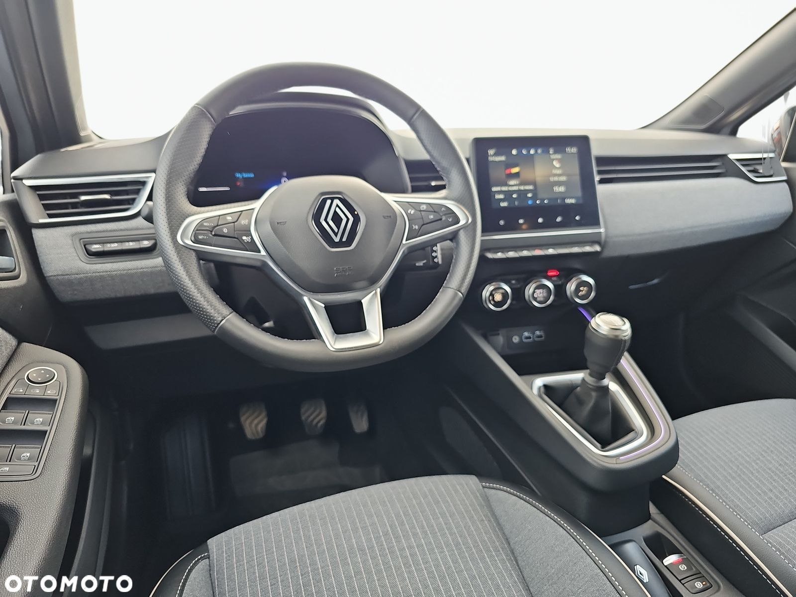 Renault Clio 1.0 TCe Techno - 11