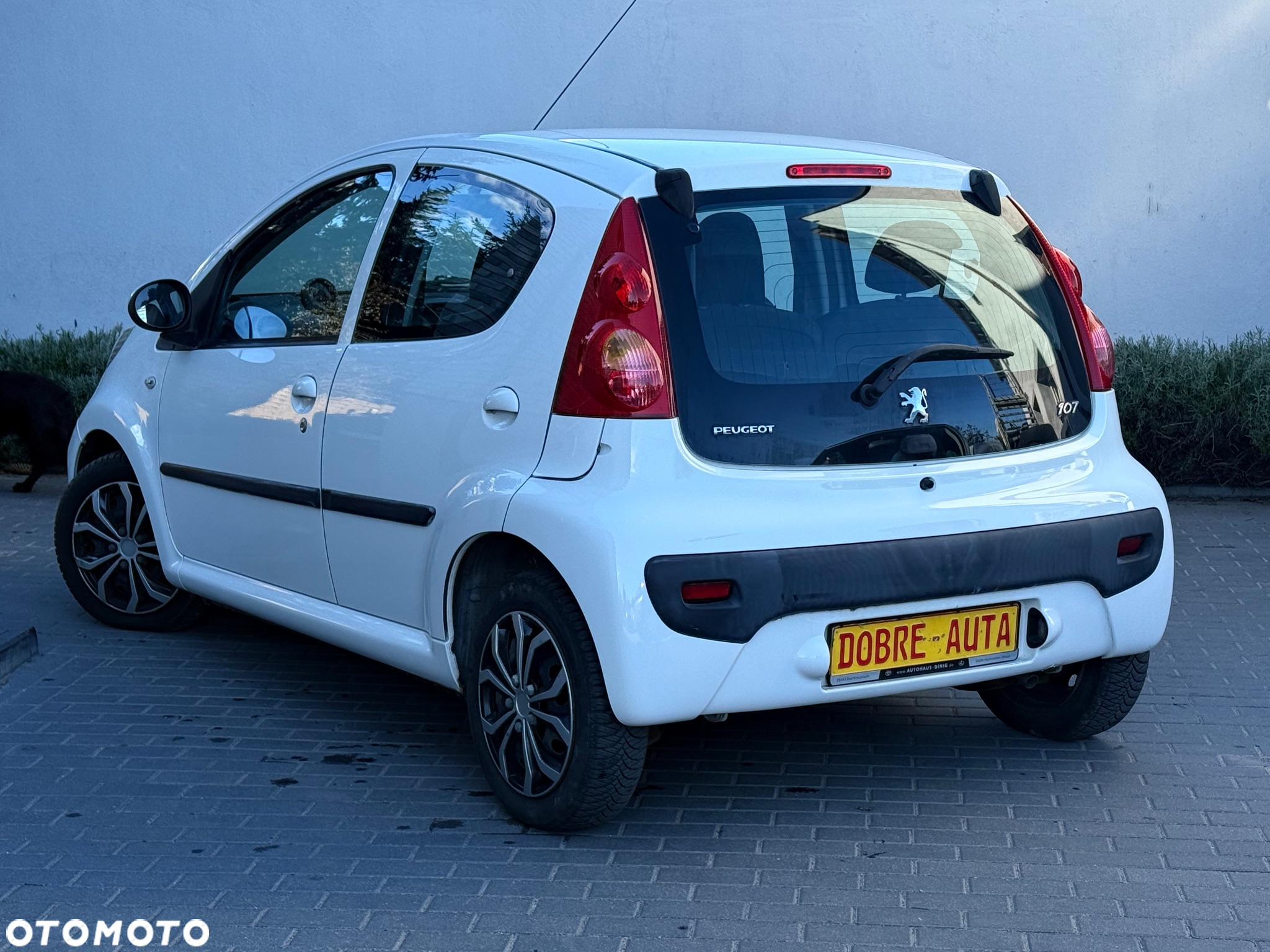 Peugeot 107 1.0 Happy - 20