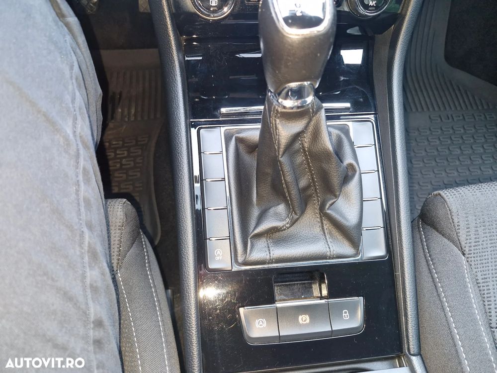 Skoda Superb 1.5 TSI Ambition - 3