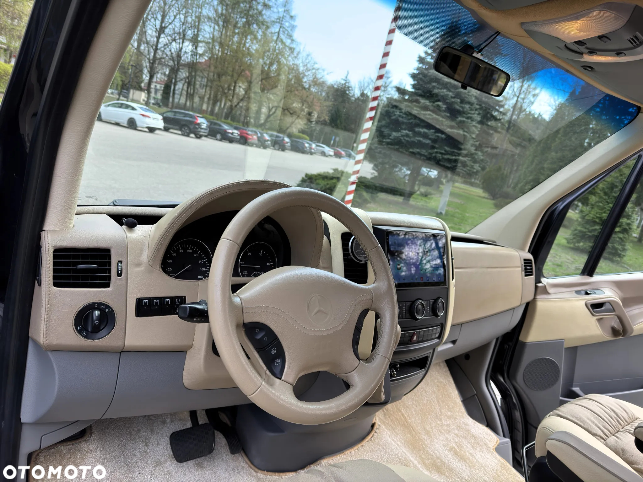 Mercedes-Benz Sprinter - 18