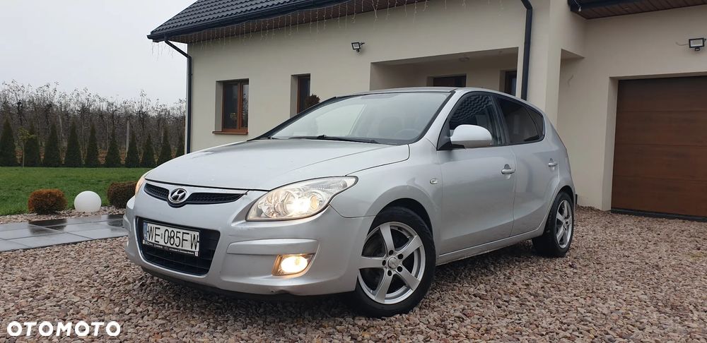 Hyundai i30 i30cw 1.6 CRDi blue Classic - 1