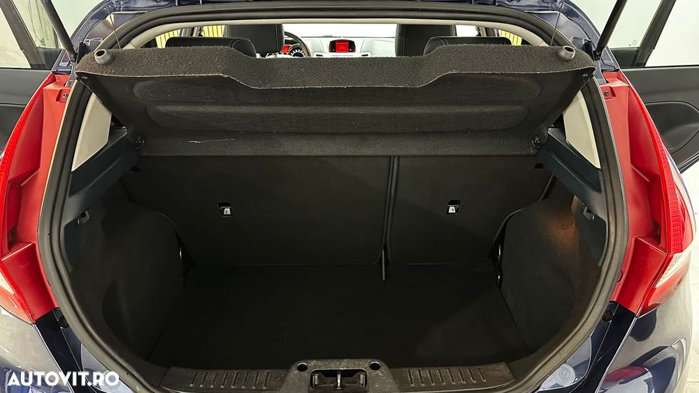 Ford Fiesta 1.6 TDCi Titanium - 17