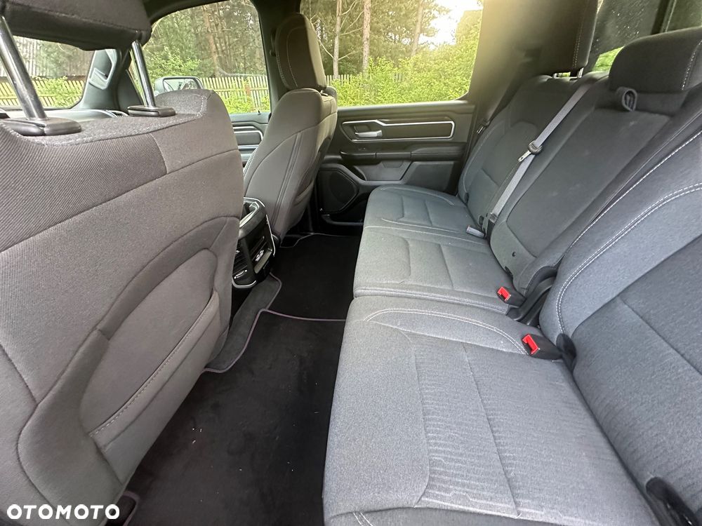 Dodge RAM 5.7 4x4 - 13