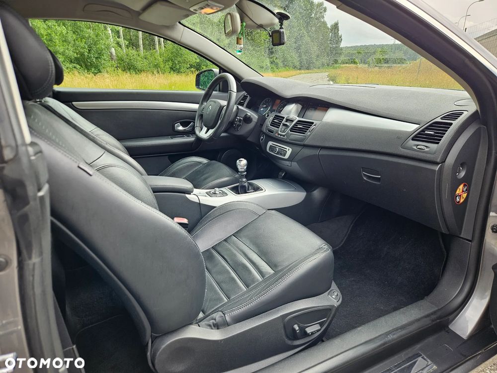 Renault Laguna 2.0 16V Turbo GT - 17