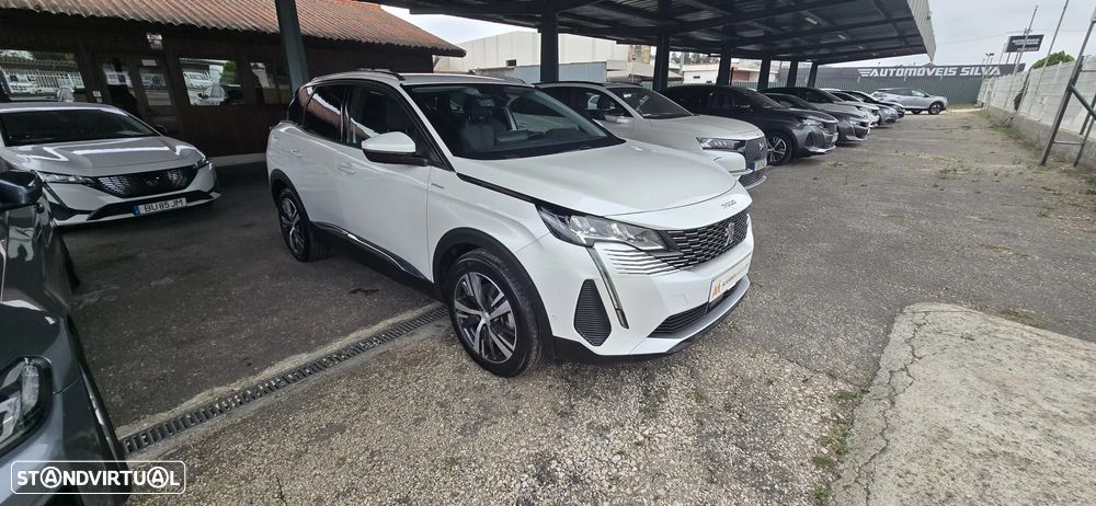 Peugeot 3008 Plug-In Hybrid 225 e-EAT8 Allure Pack - 9