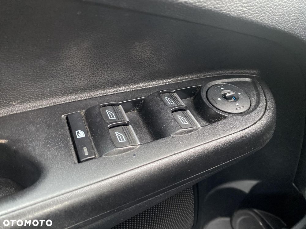Ford B-MAX 1.0 EcoBoost Trend - 23