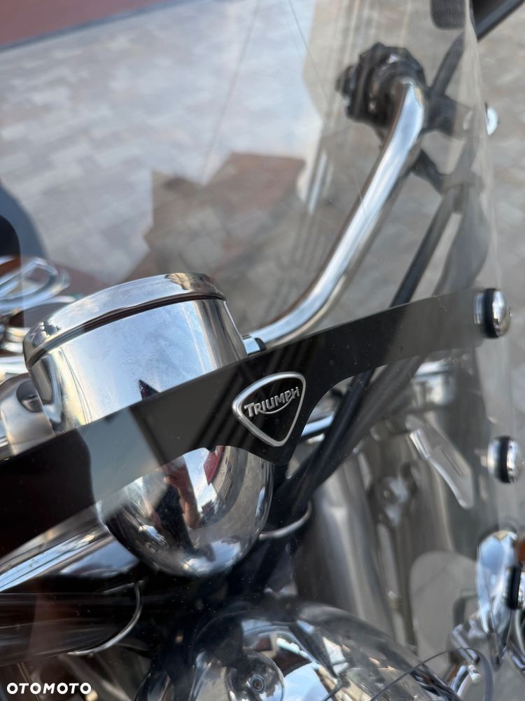 Triumph America - 17