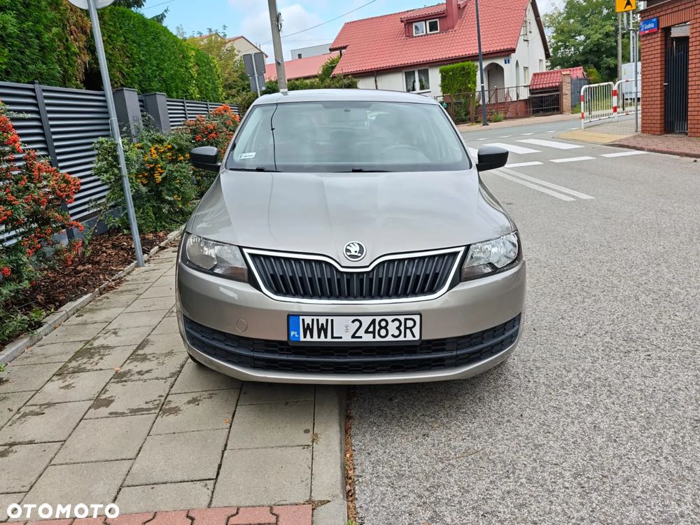 Skoda RAPID 1.2 Active - 13