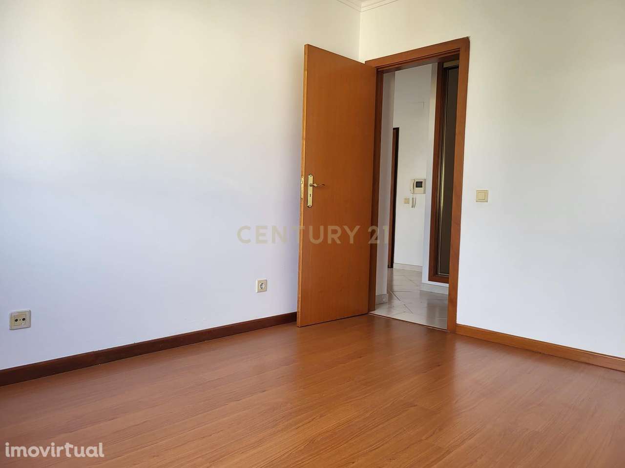 Apartamento T1 - Grande imagem: 5/17