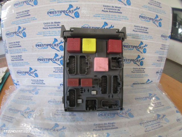 Caixa Fusiveis 518837117 820047438A RENAULT ESPACE 4 2005 3.0DCI 180CV 5P CINZA - 1