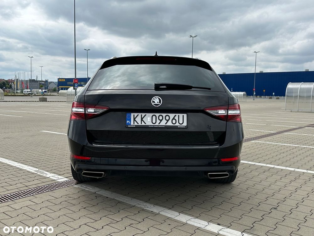 Skoda Superb 2.0 TSI 4x4 L&K DSG - 8