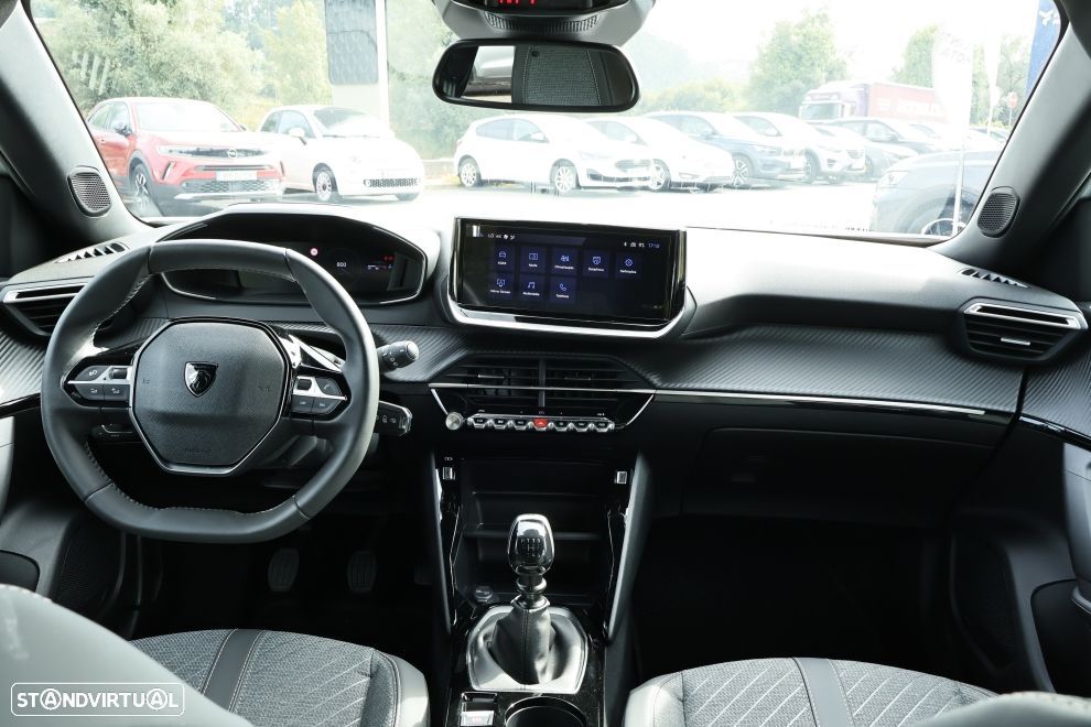 Peugeot 2008 1.2 Allure - 10